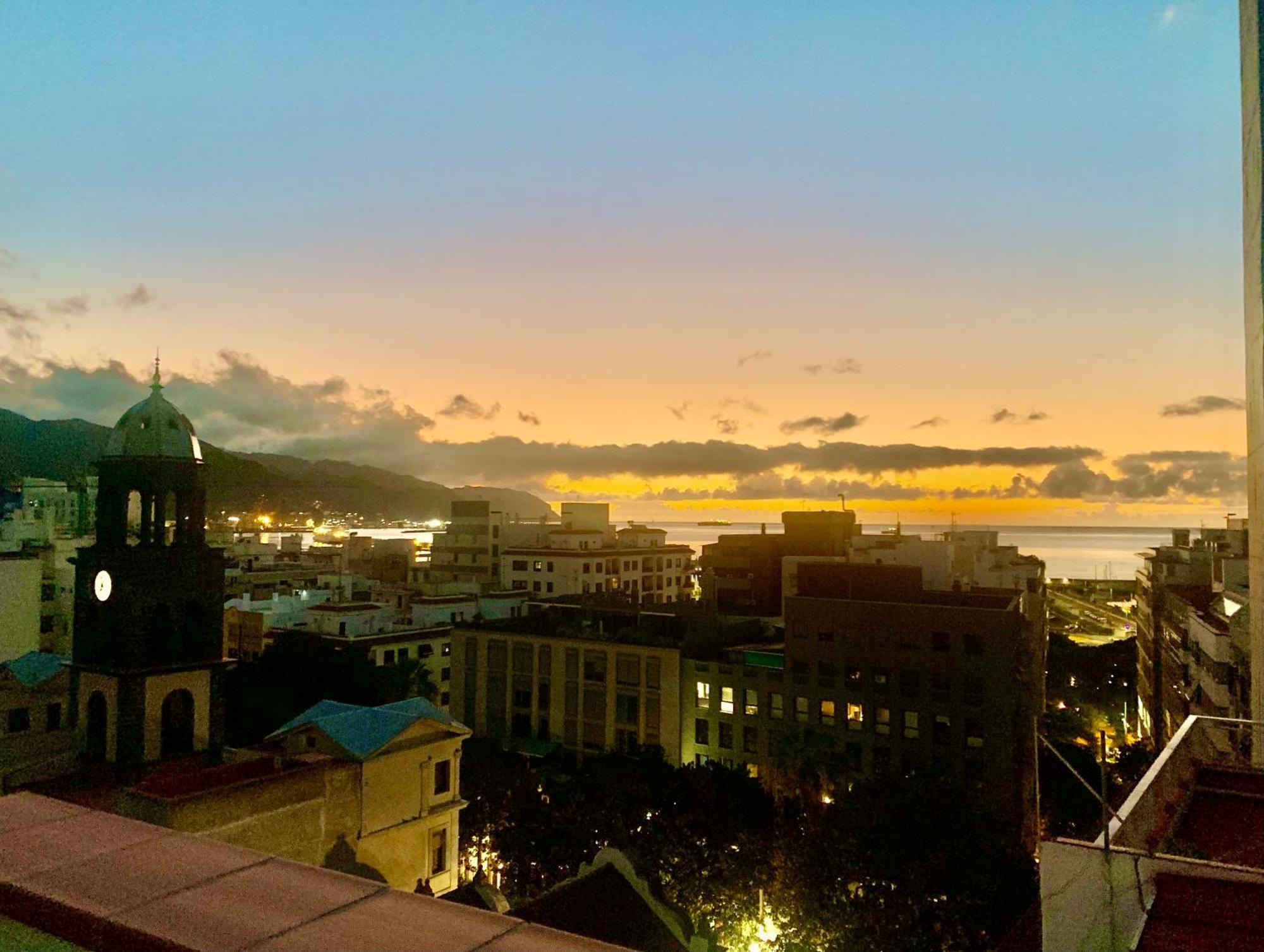 Atico Con Terraza, Vistas Panoramicas Y Parking Appartement Santa Cruz de Tenerife Buitenkant foto